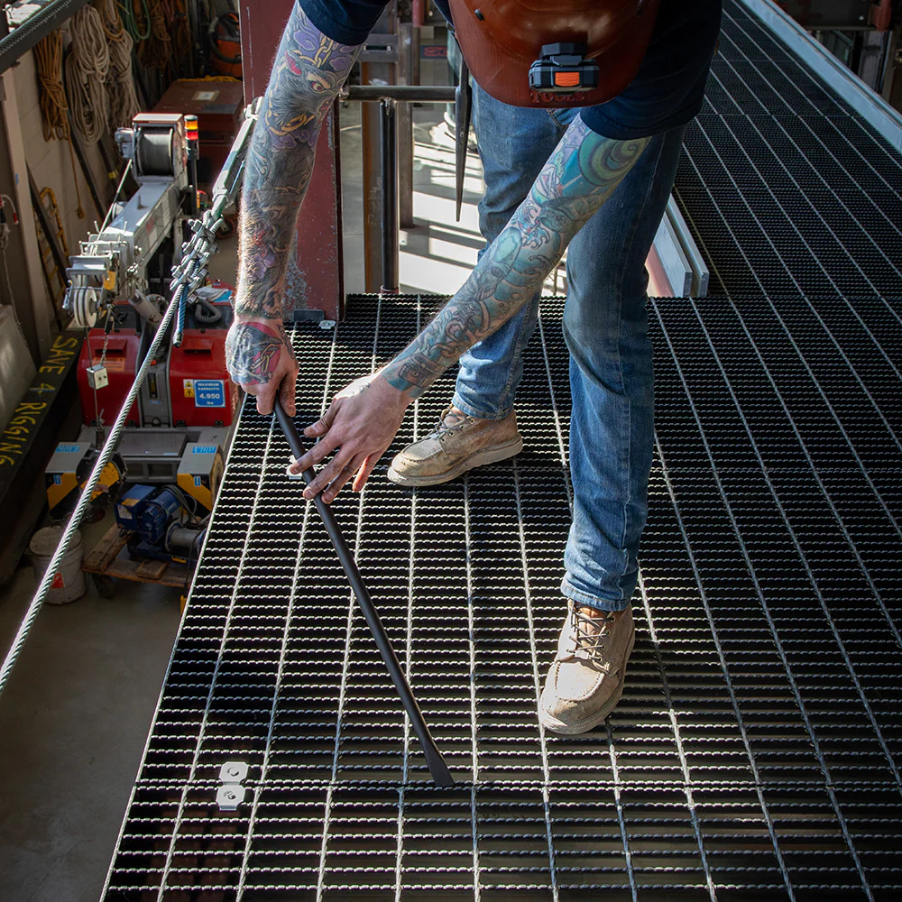 Klein Tools, 3241, Connecting Bar, 30 in; 3/4 in Hex, Straight Chisel-End, Forged Steel - Image 7