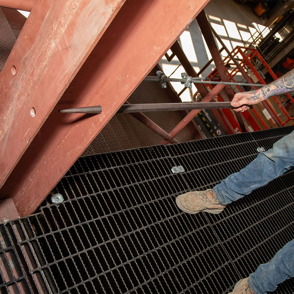 Klein Tools, 3243, Hex Bar, 36 in; 15° Angle, 7/8 in Diameter, Forged Steel - Image 7